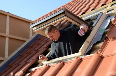 Pose de fenêtres de toit Velux à Camurac